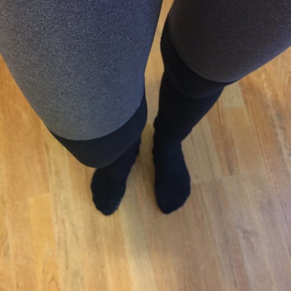 Alo Yoga Goddess Leggings Nwot - Picture 13 of 16